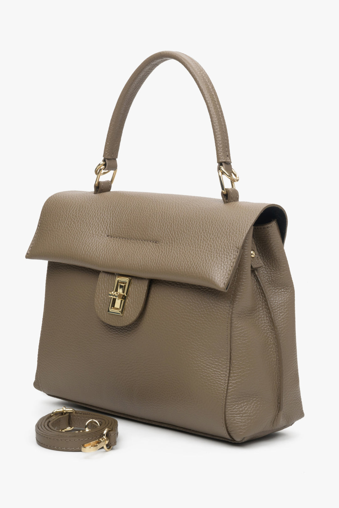 Women's brown leather handbag, Estro style.