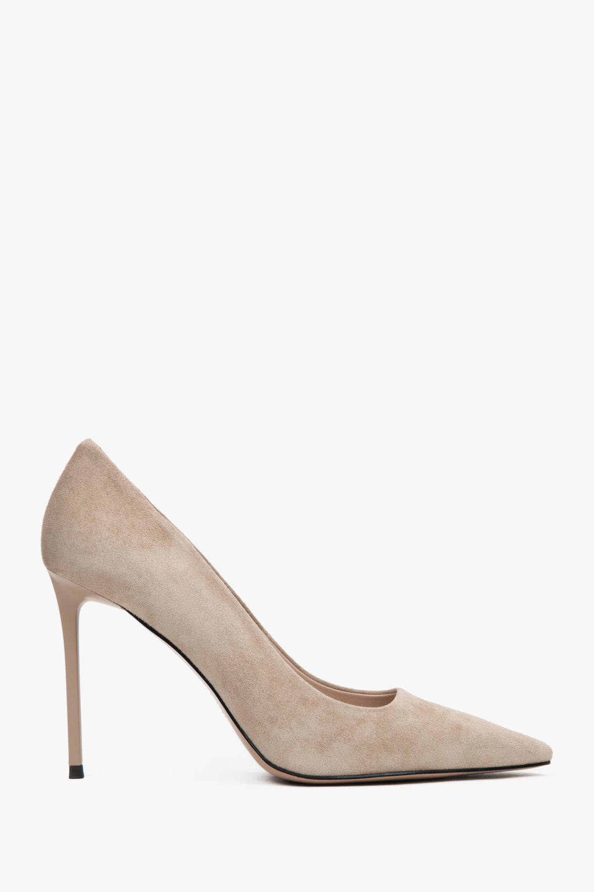 Women's Beige Heels made of Genuine Velour Estro ER00117234.