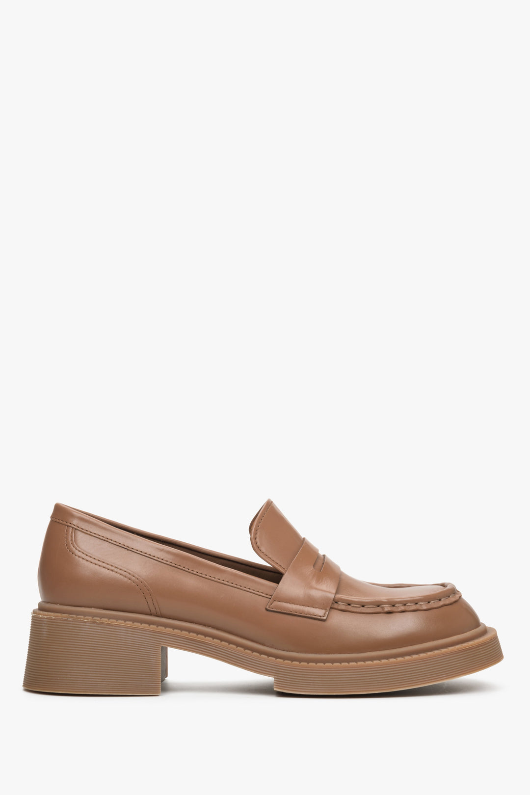 Women's brown moccasins with stable heel made of genuine Leather by Estro.