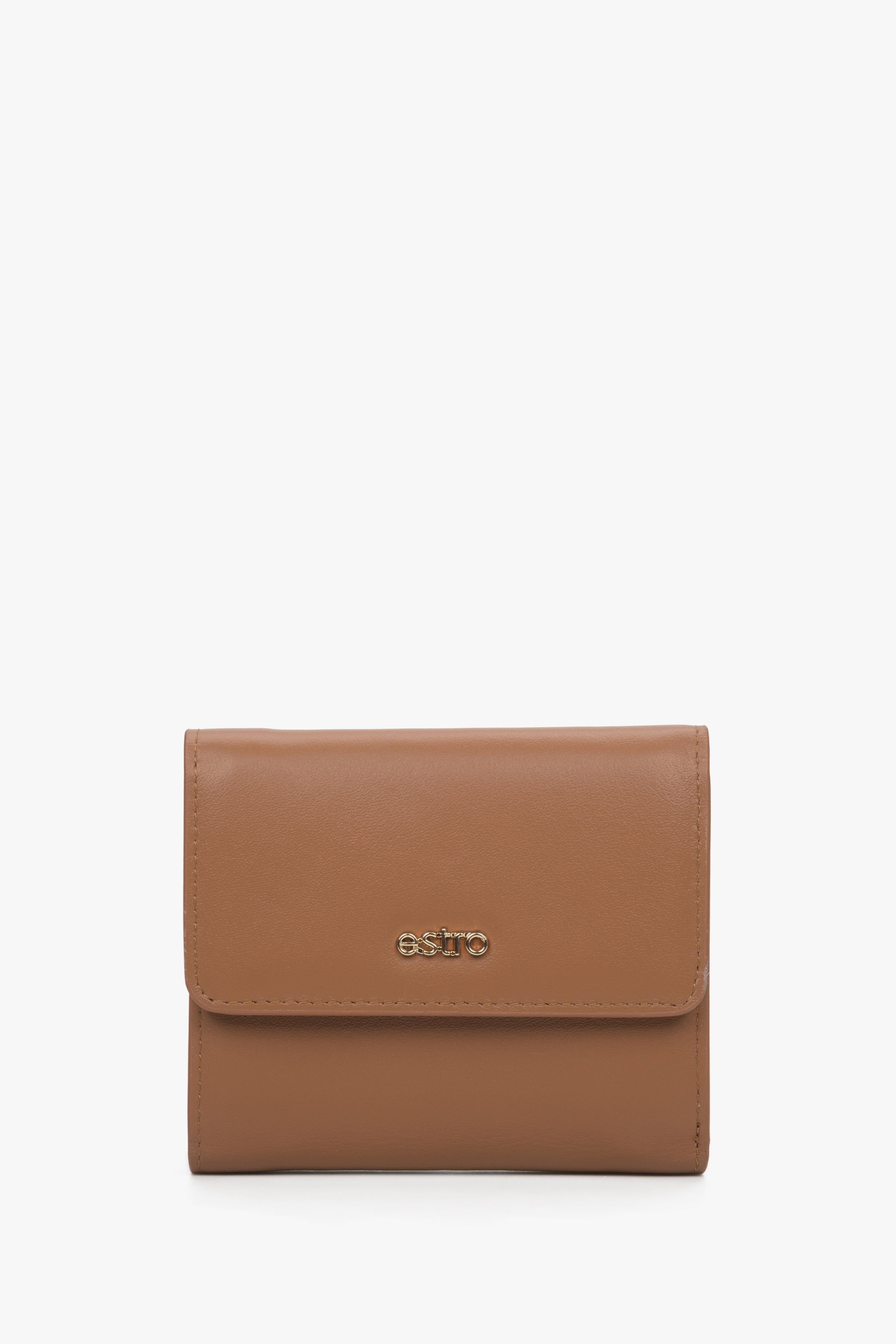 Women's Small Tri-Fold Brown Wallet made of Genuine Leather Estro ER00114487.