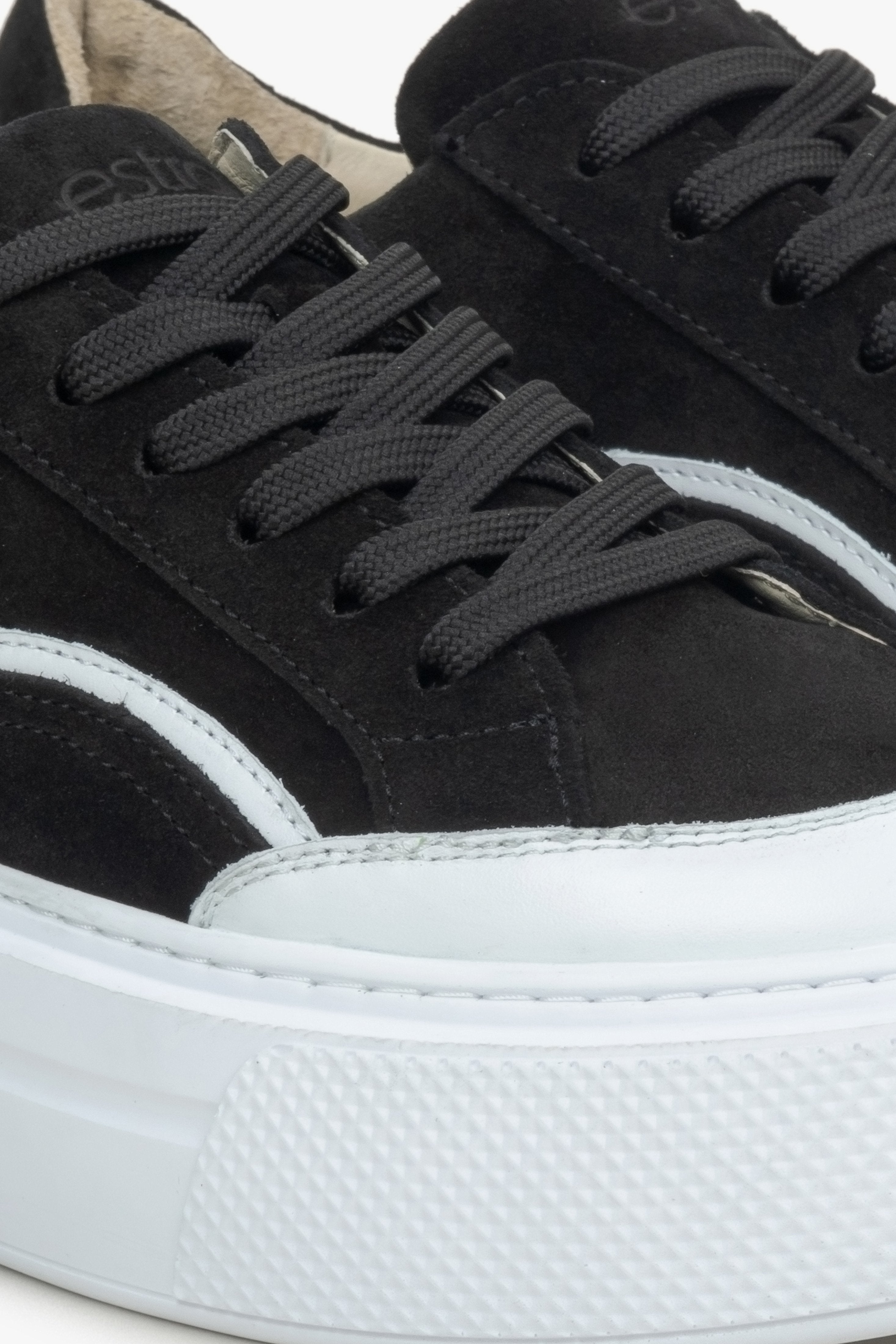 Estro women's black velour sneakers - close-up of the details.