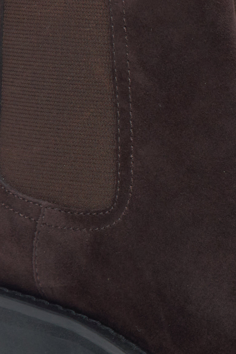 Women's low Chelsea boots made of genuine velour in dark brown – a proposal from Estro, details.