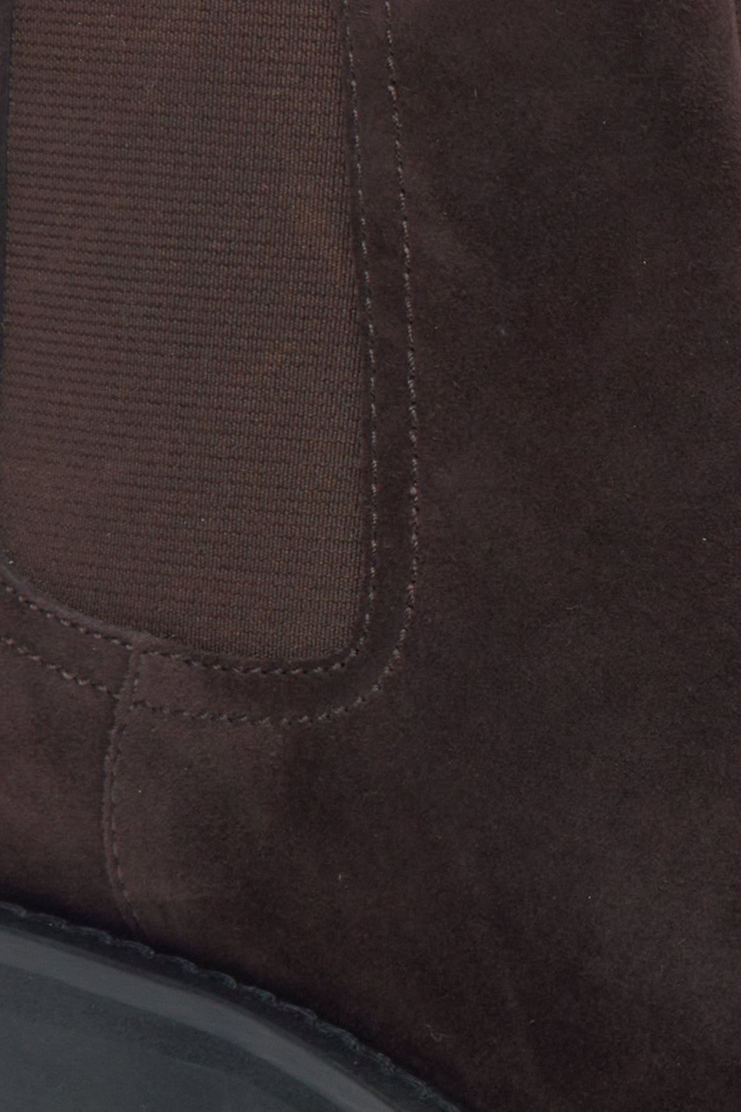 Women's low Chelsea boots made of genuine velour in dark brown – a proposal from Estro, details.