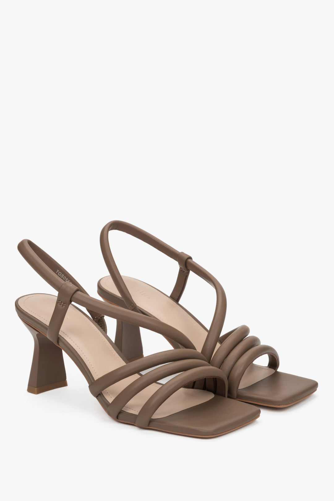 Strappy women's sandals in  brown made of genuine leather by Estro.
