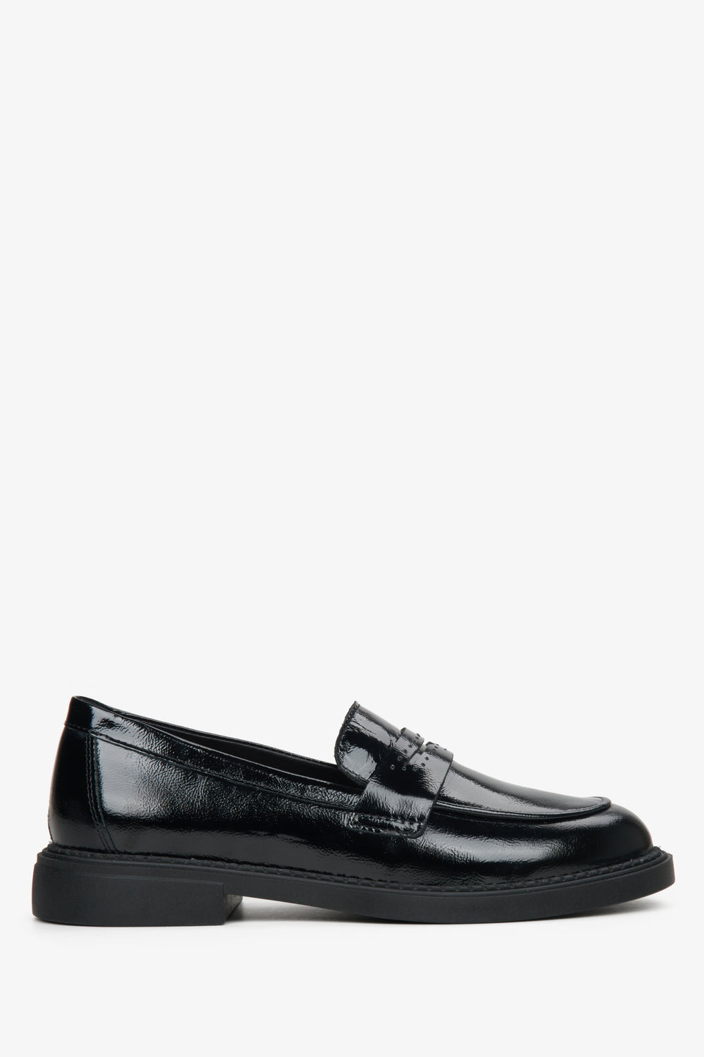 Women's Black Penny Loafers made of Patent Genuine Leather Estro ER00114535.