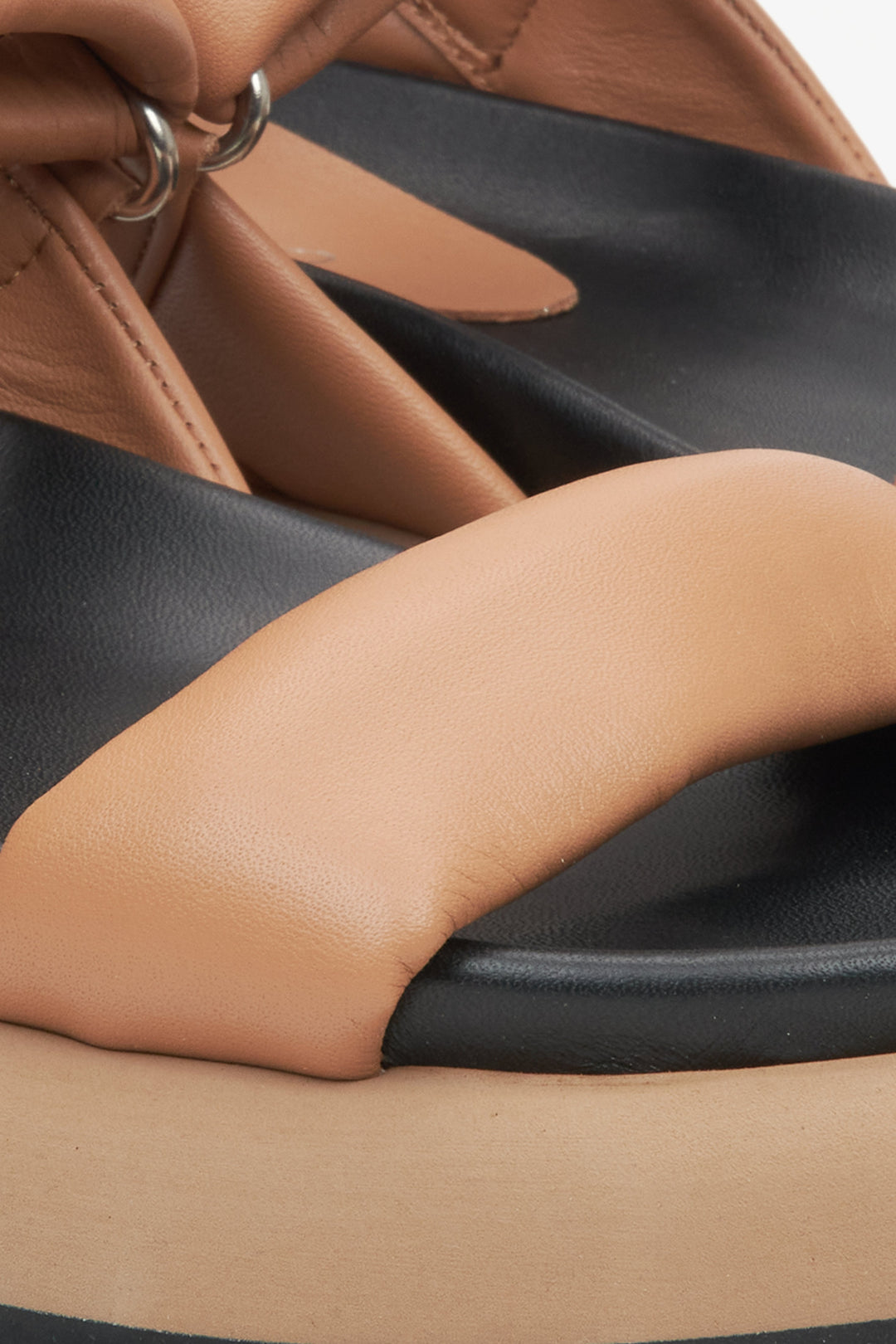 Women's brown leather sandals by Estro - close-up on the details.