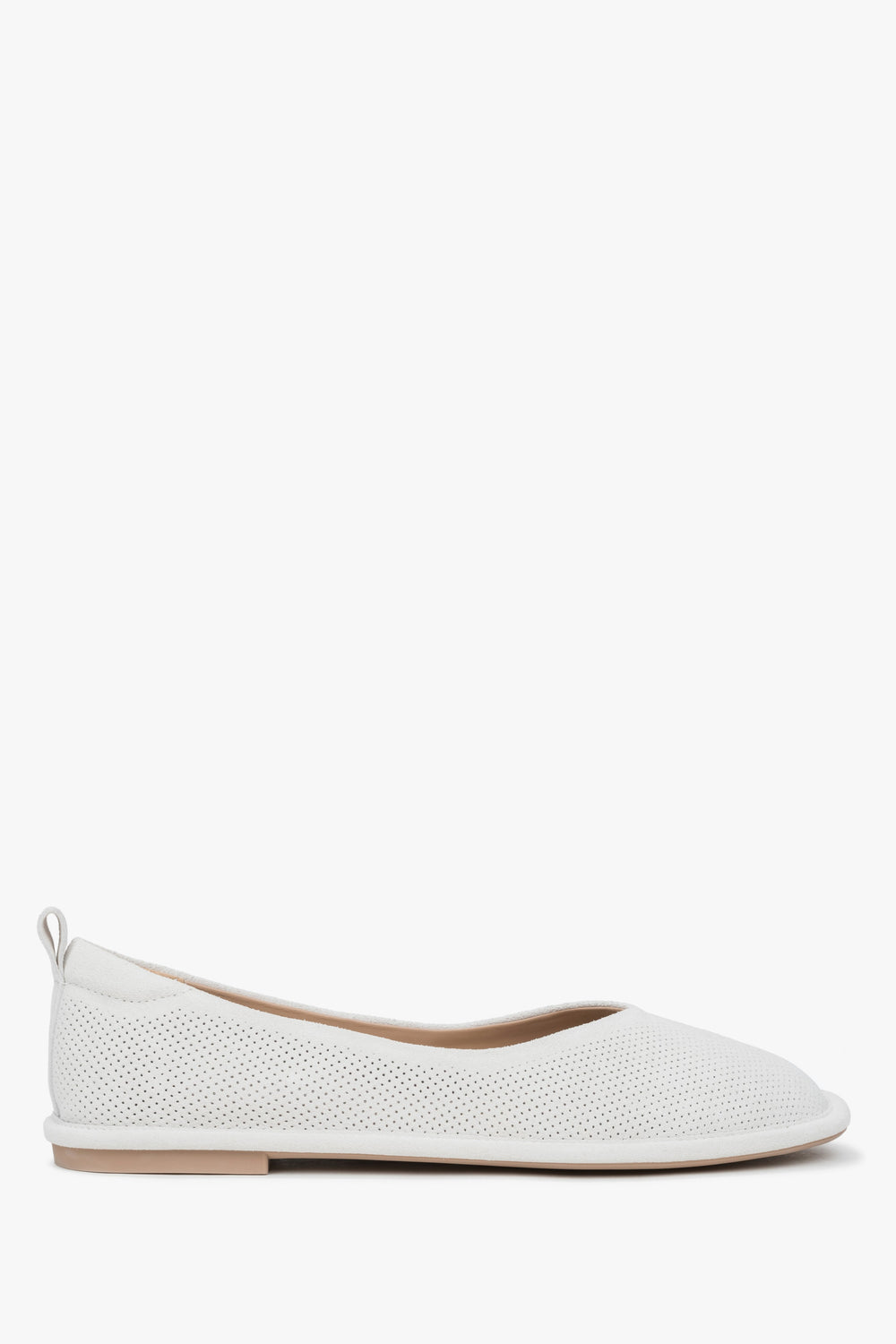 Women's White Ballet Flats made of Soft Perforated Genuine Velour Estro ER00116923.