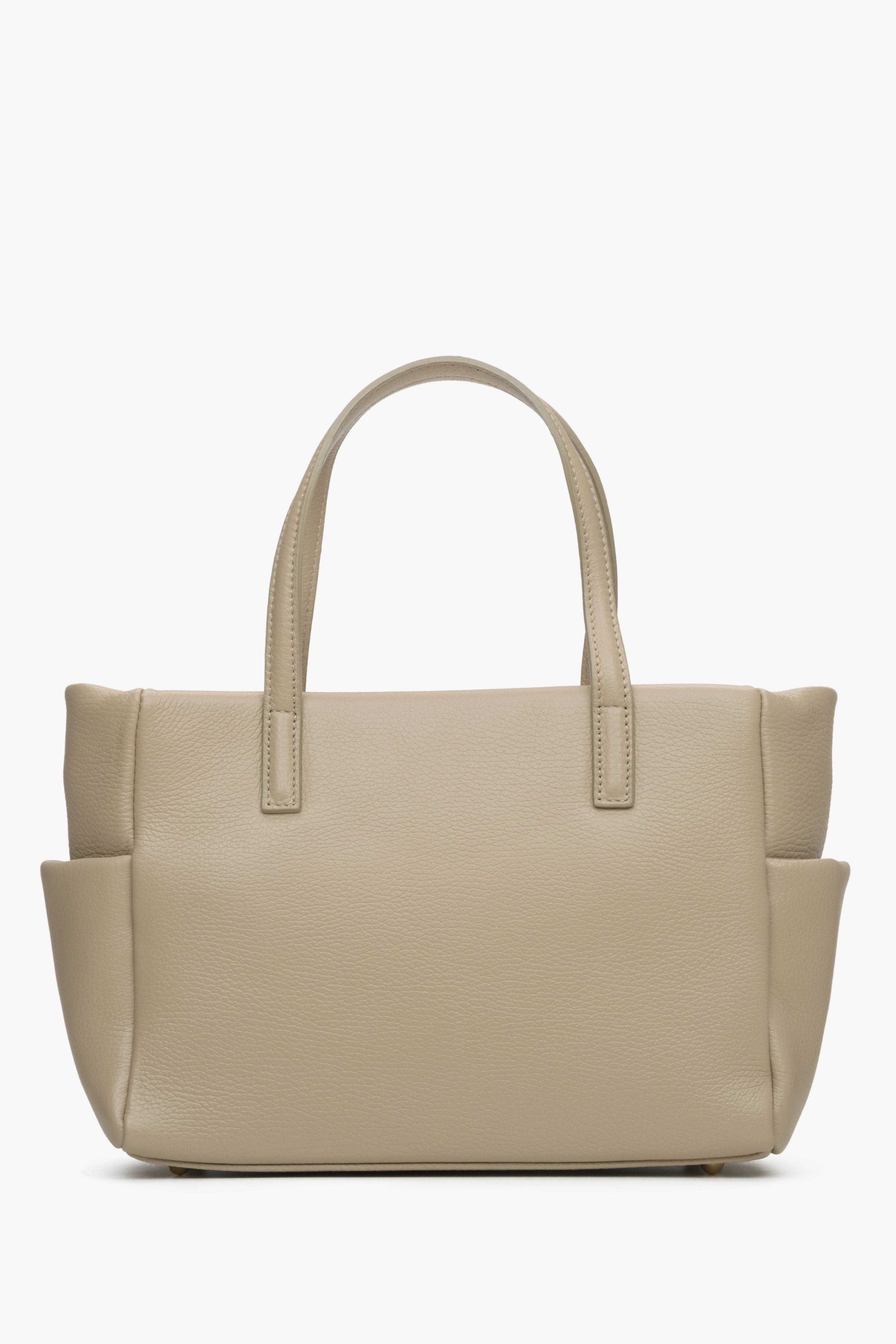 Women's beige shopper bag by Estro.