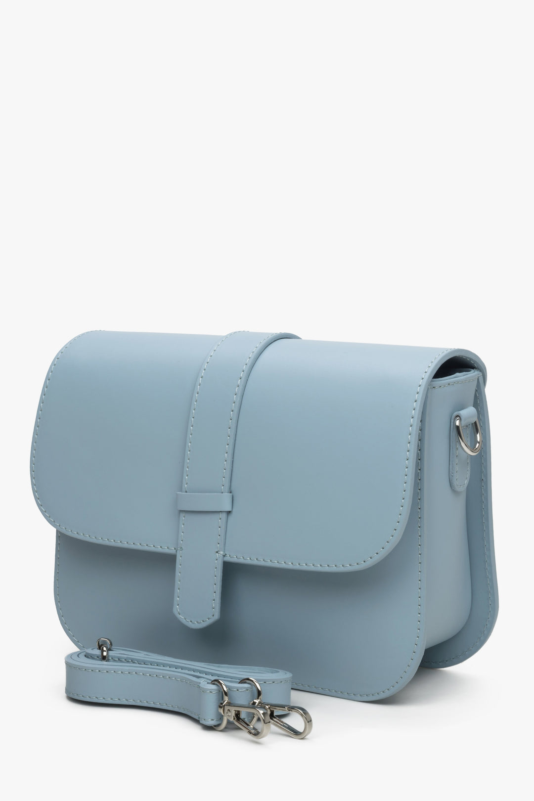 Women's blue leather handbag by Estro with silver fittings.