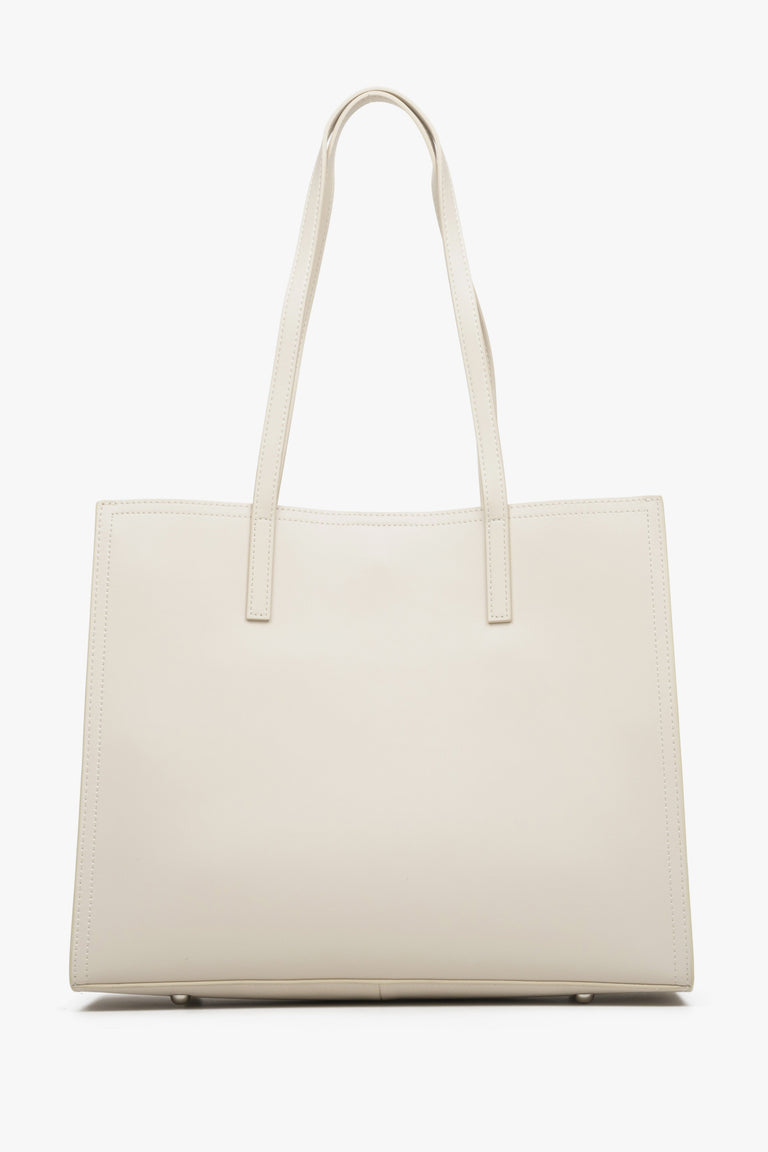 Women's light beige shopper bag Estro made of genuine leather.