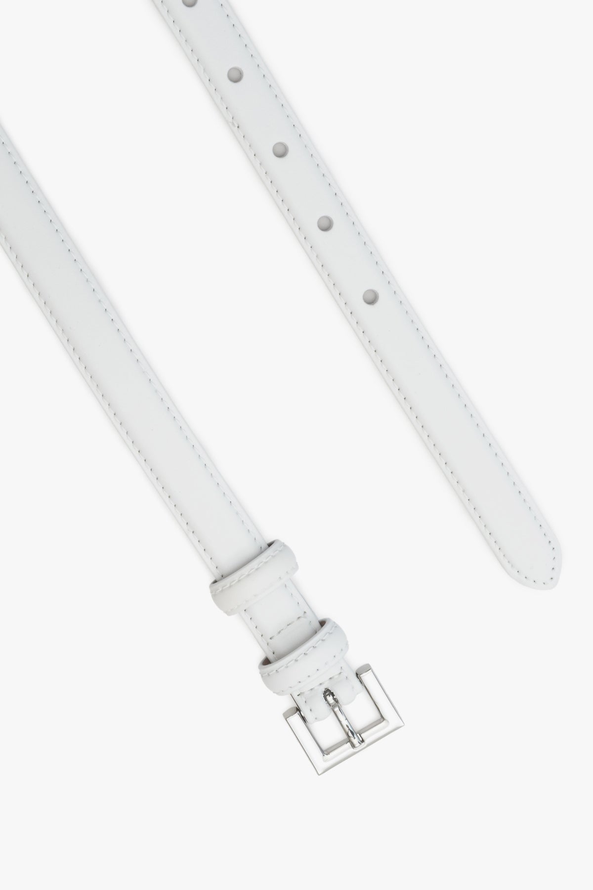 Women's white belt with silver buckle Estro.