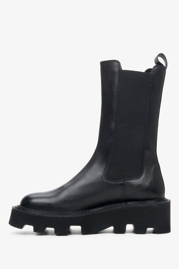 Women's high black boots for fall by Estro - shoe profile.