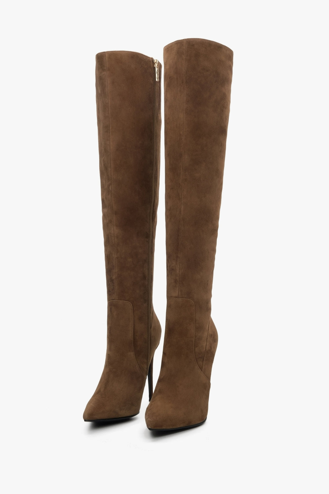 Stretchy velour brown knee-high boots Estro.
