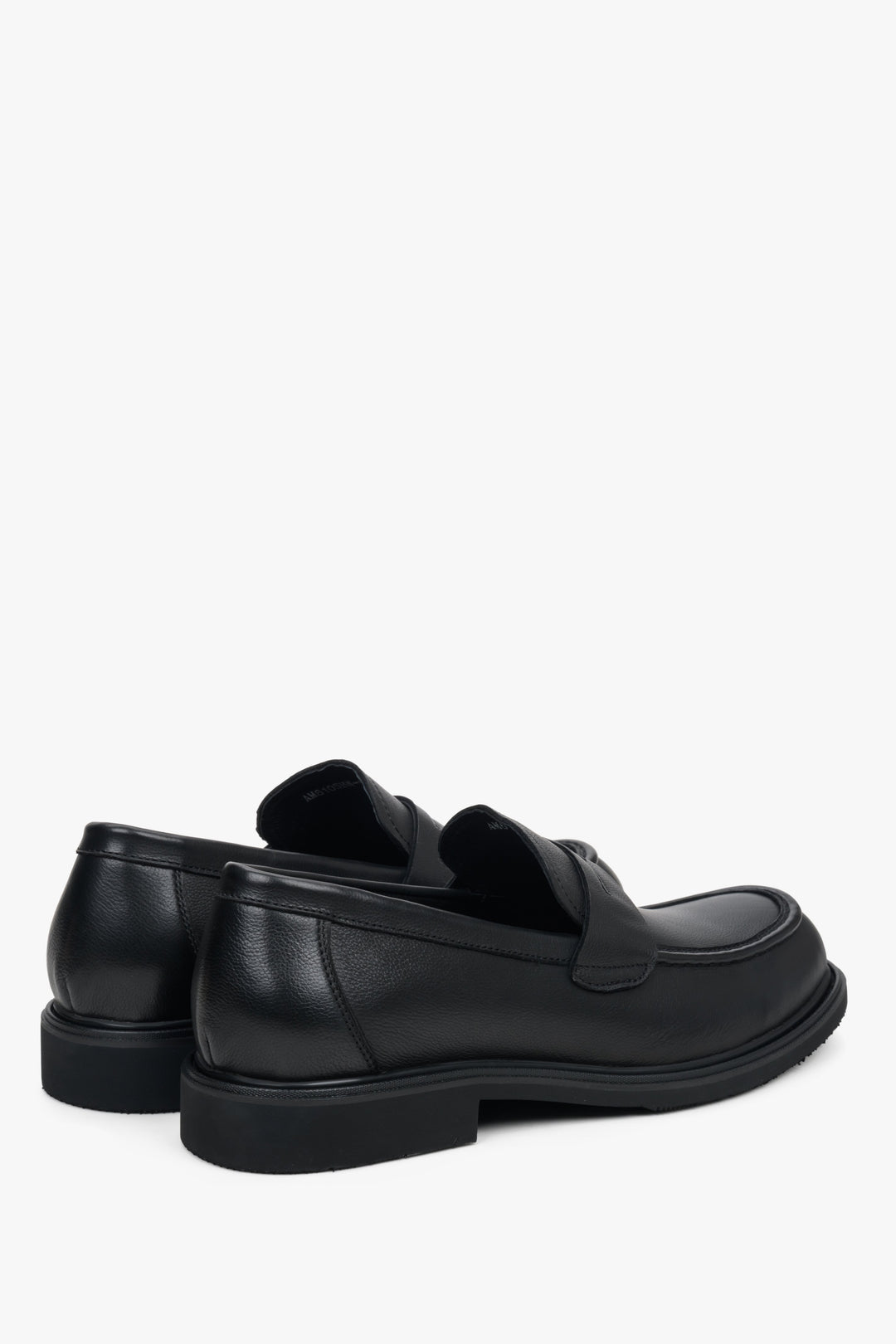 Men's black leather Estro loafers - close-up on the heel and side line of the shoe.