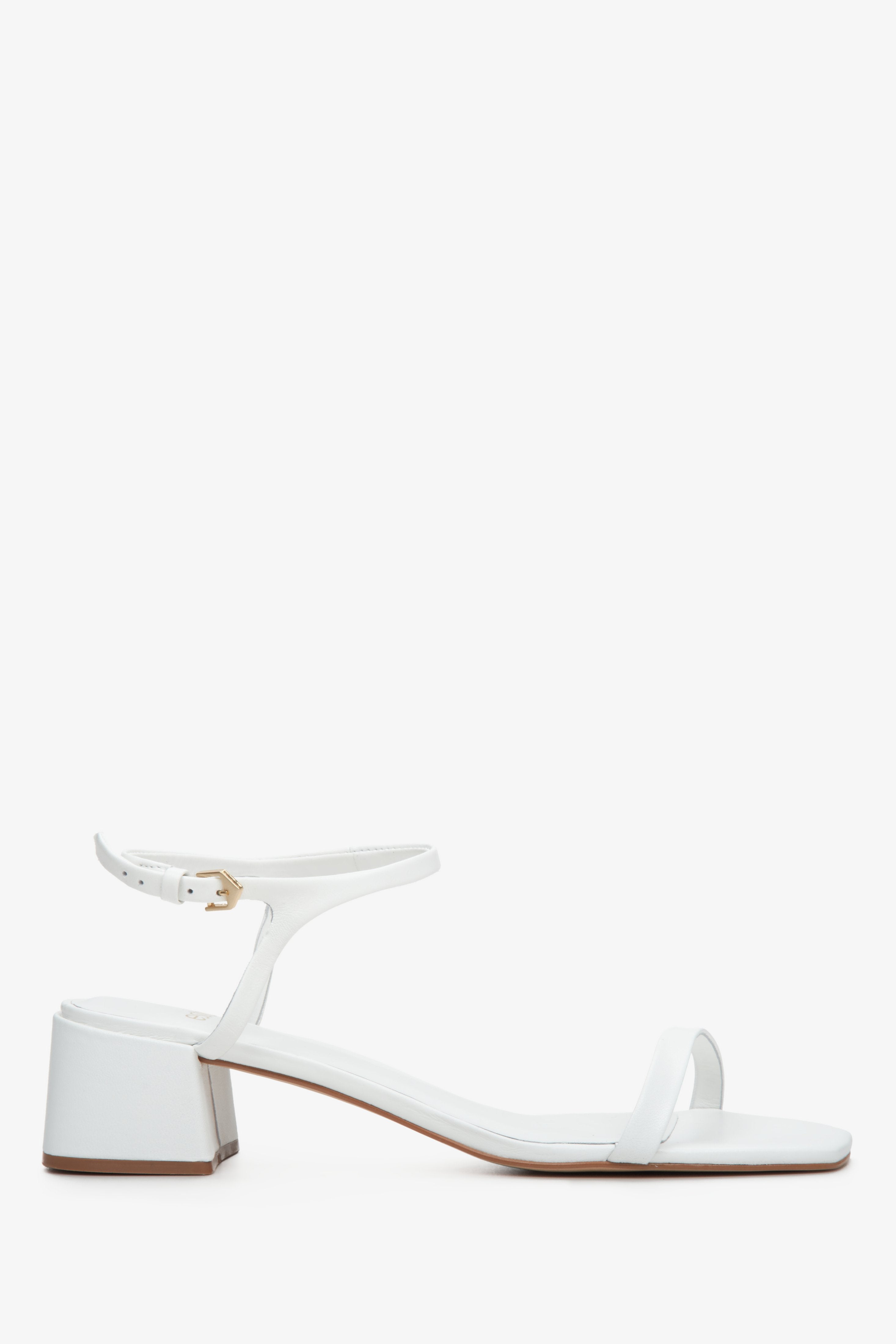 Women's White Low Heel Sandals made of Genuine Leather Estro ER00112451.