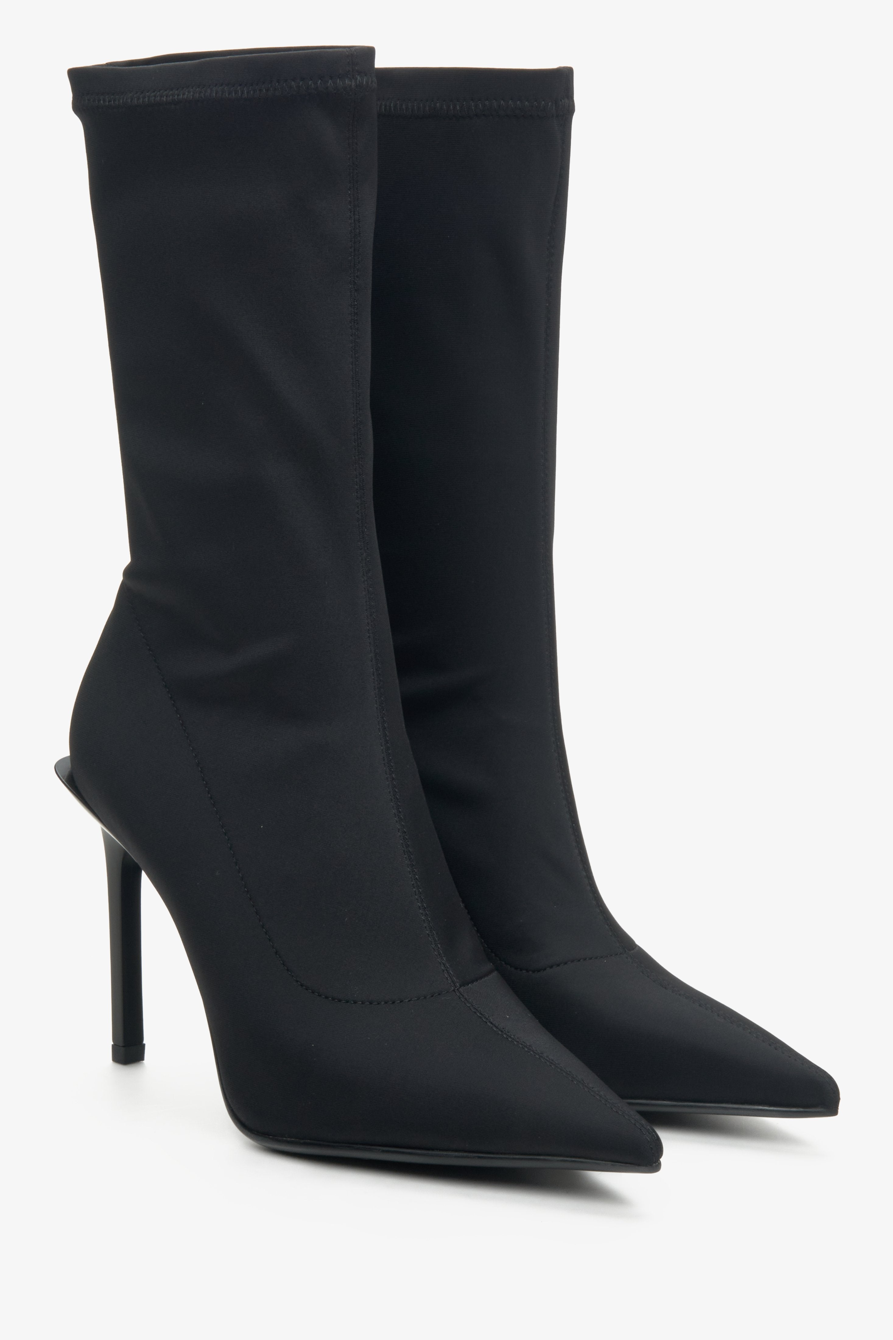 Women's black leather ankle boots with elastic upper, Estro.