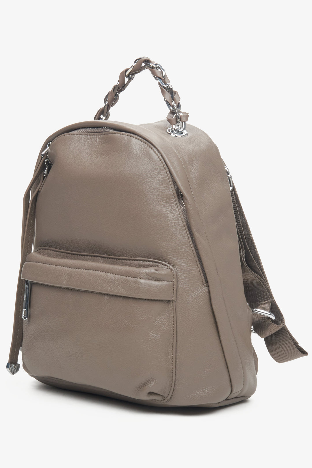 Estro's women's grey and brown leather backpack.