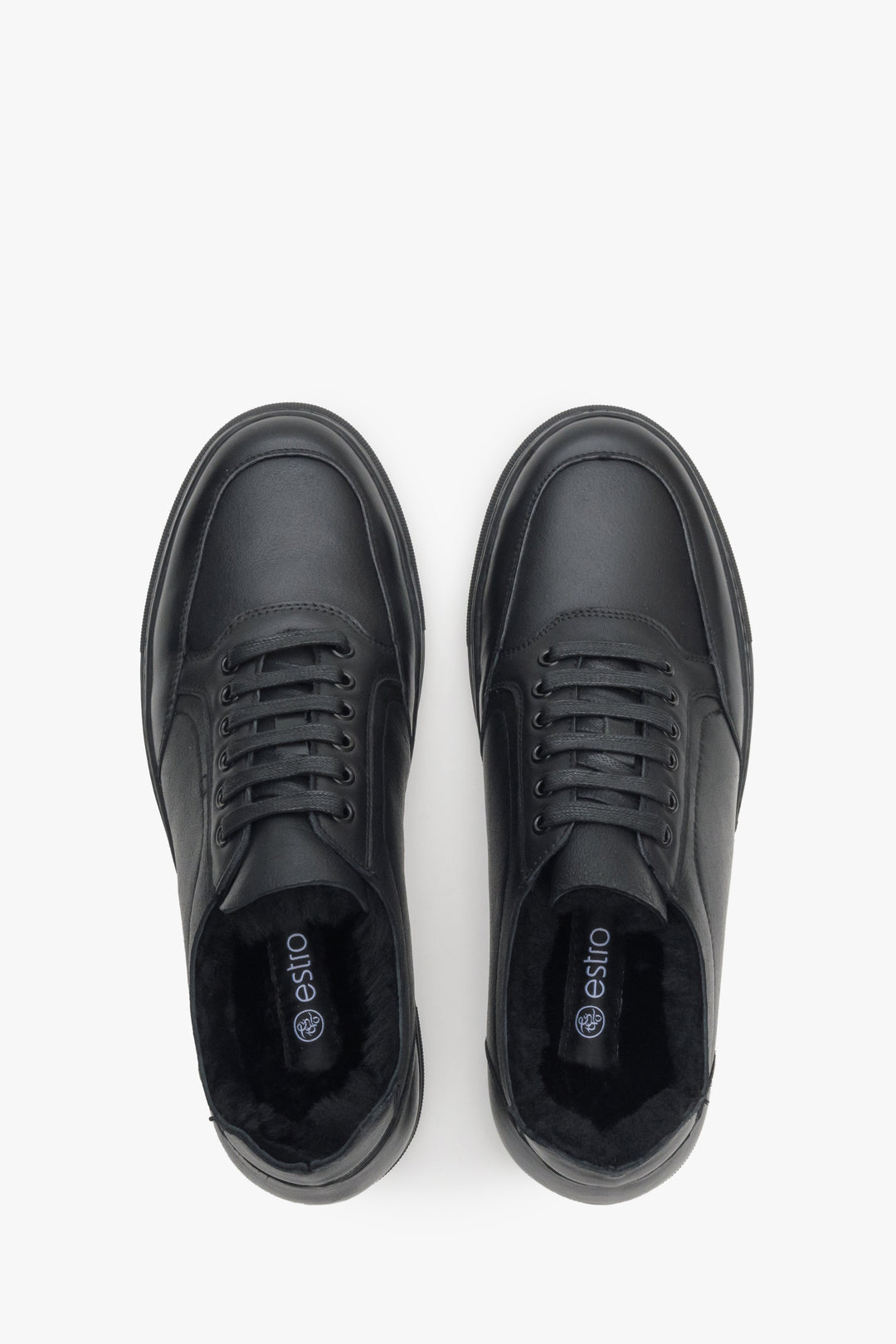 Insulated men's winter sneakers in black by Estro - top view presentation of the model.