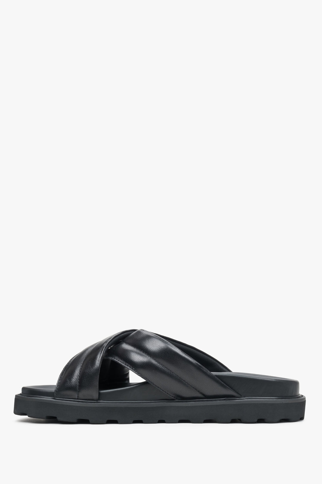 Estro men's  black leather sandals with a soft sole and crossed straps - shoe profile.