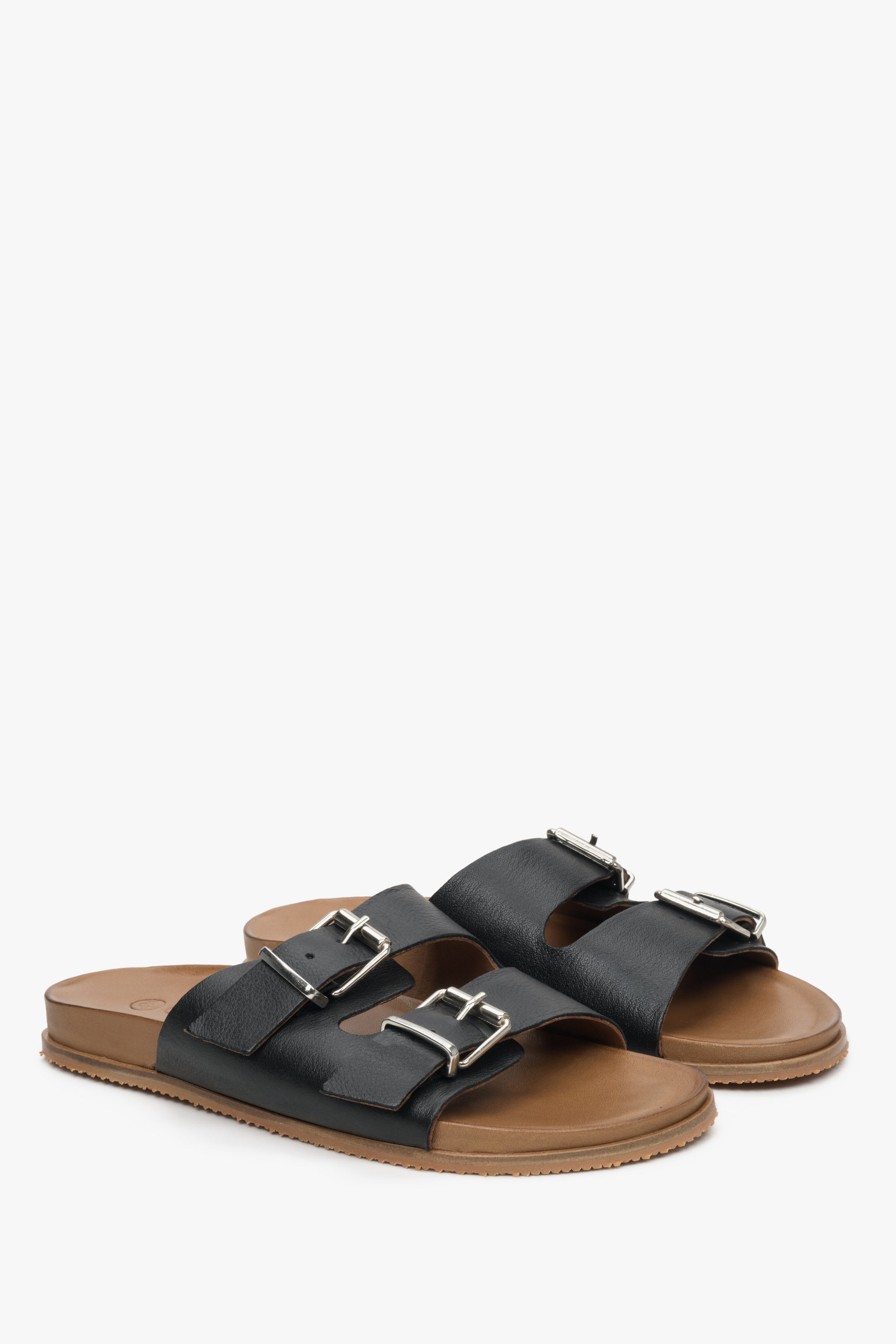 Women's slide sandals in black color Estro made of natural leather.