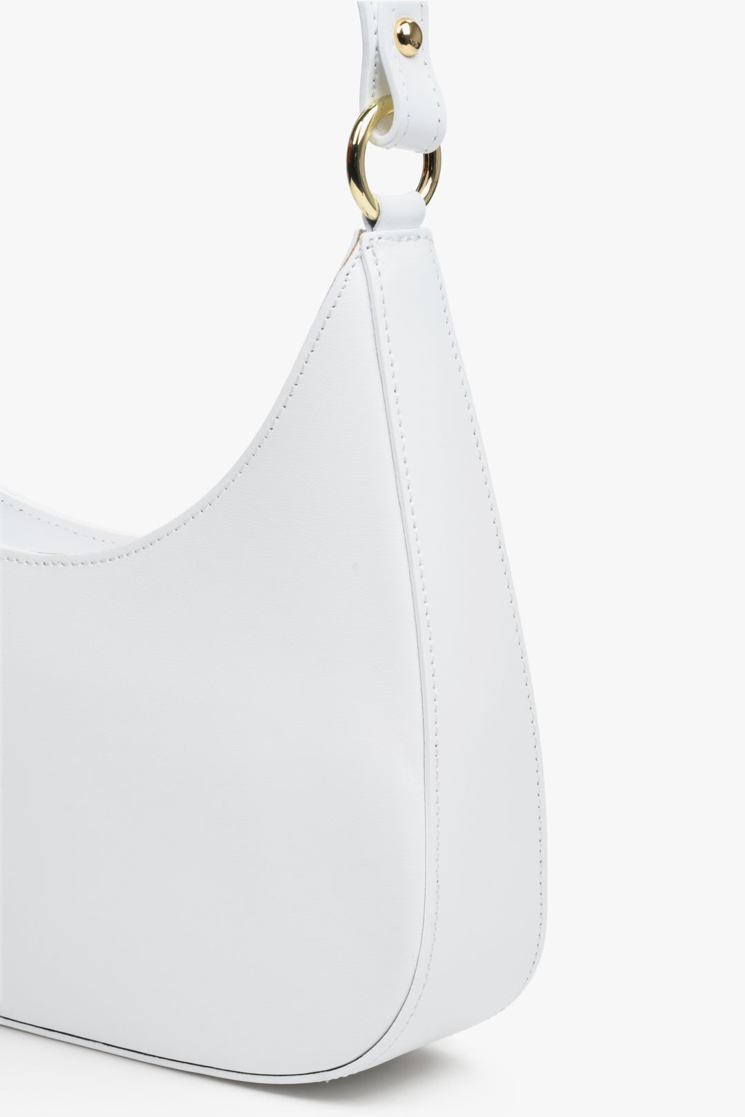 Women's Italian natural leather shoulder bag in white.