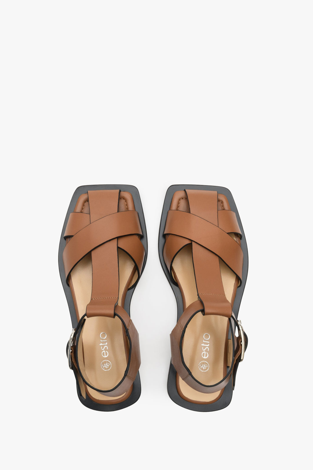 Women's brown leather sandals for summer Estro - presentation of footwear from above.