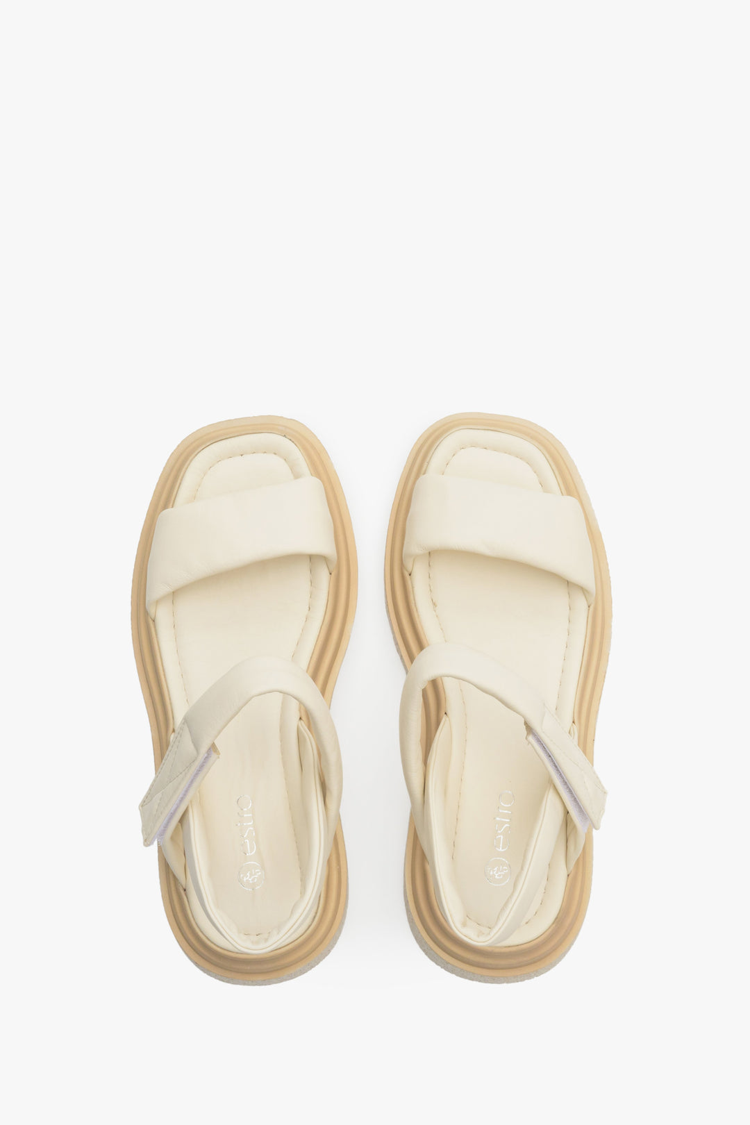 Leather, lightweight Estro women's light beige sandals with hook-and-loop fastening - presentation of footwear from above.