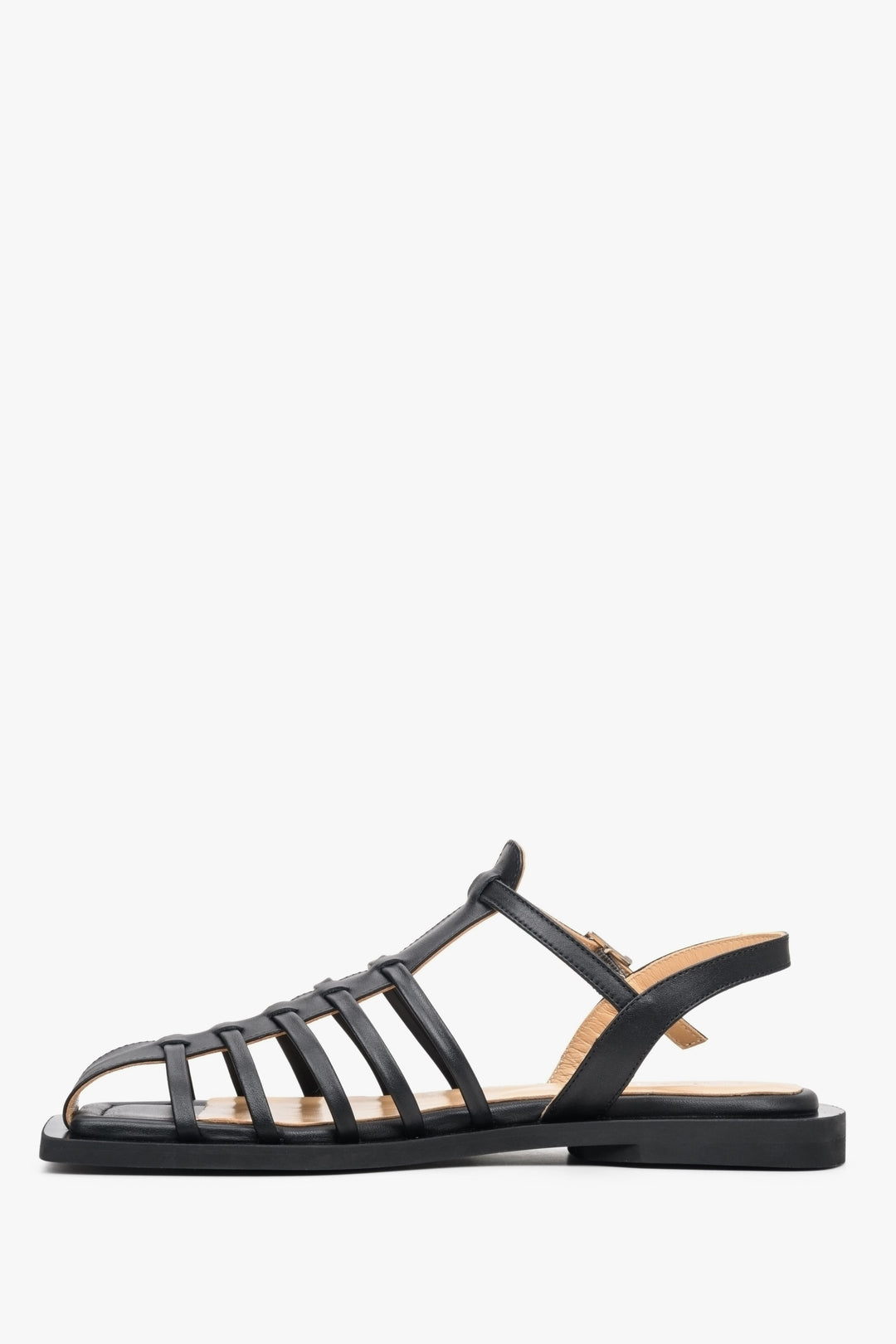 Women's black Estro sandals with thin straps for summer.