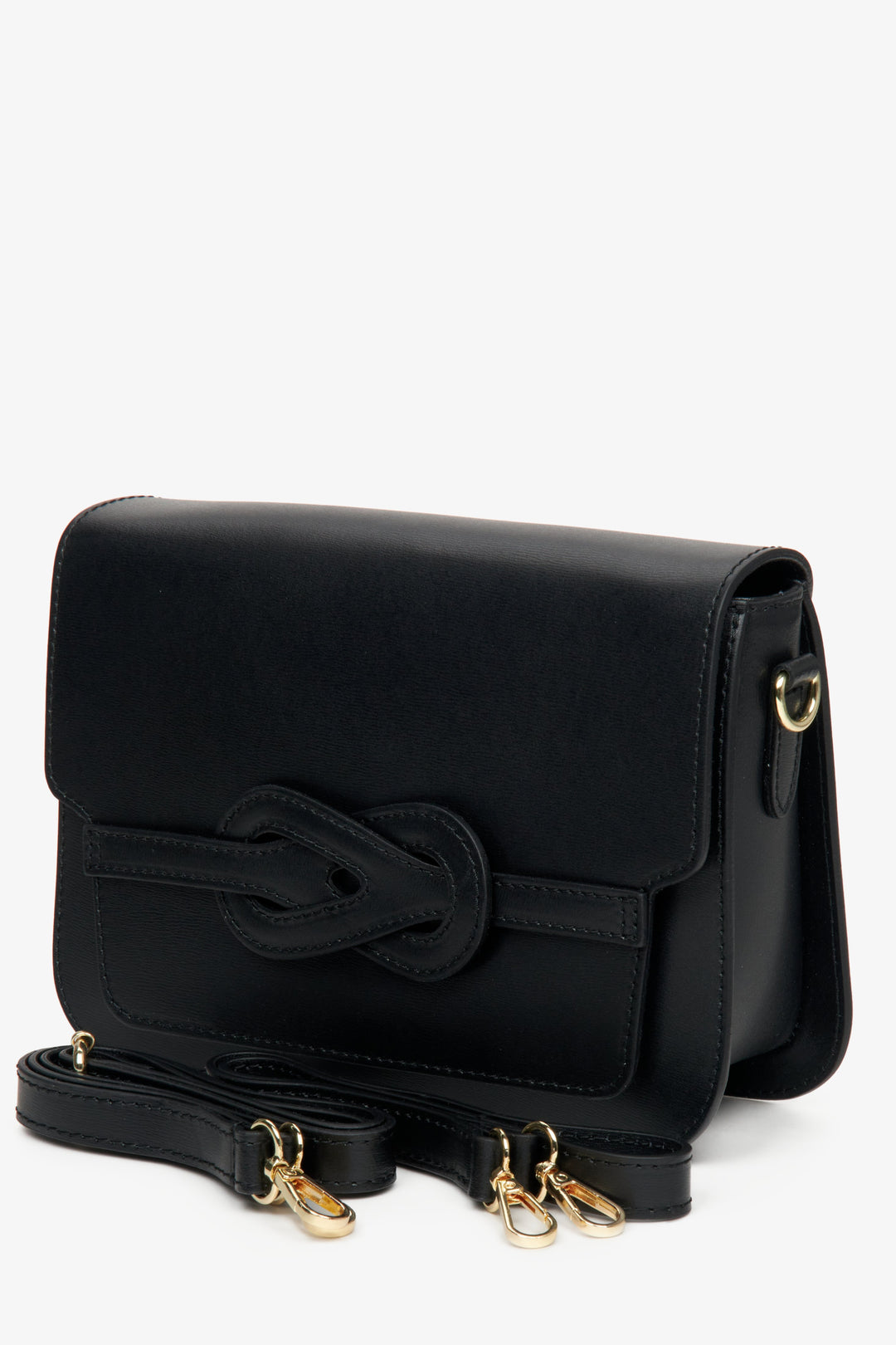 Handbag for women made of natural leather of Italian production - the front part of the model in black.