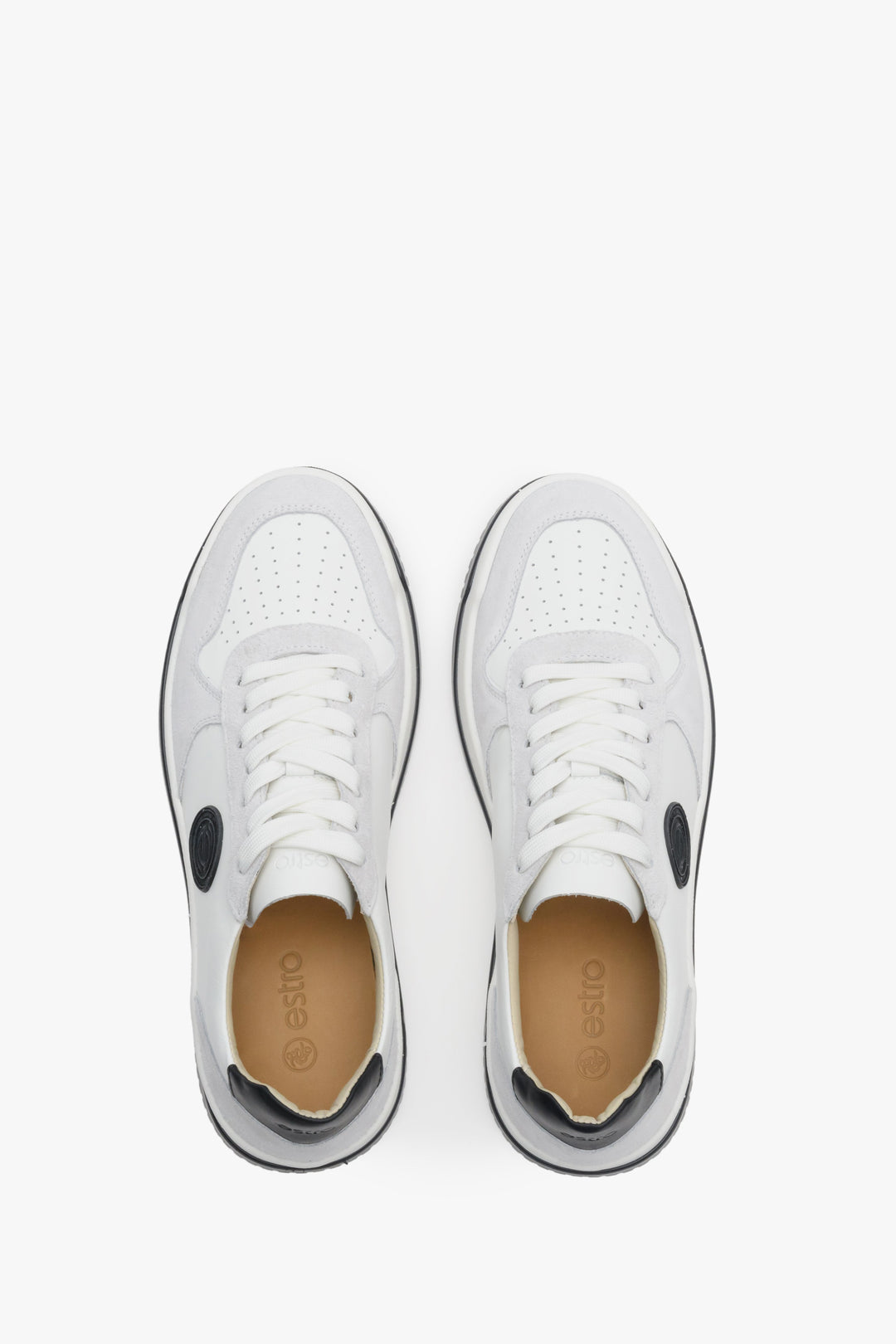 Men's grey and white leather and suede Estro sneakers for spring - presentation of the model from above.