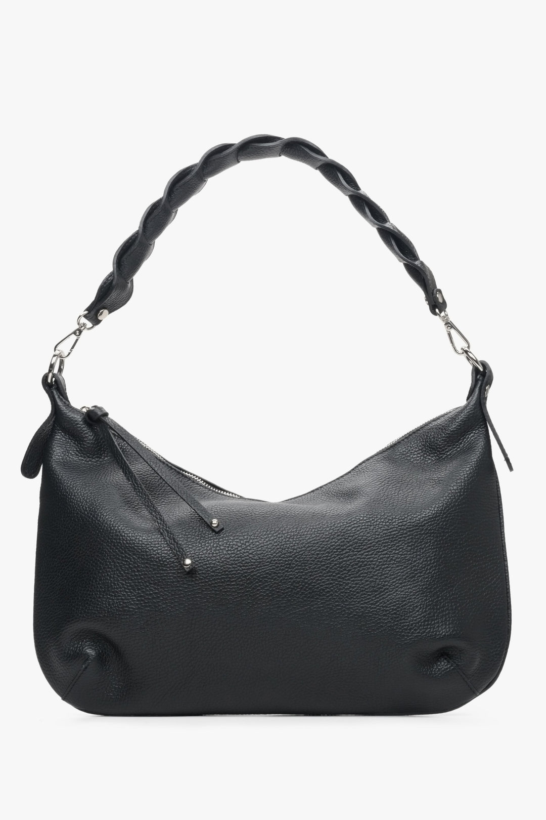 Women's shoulder bag by Estro in black.