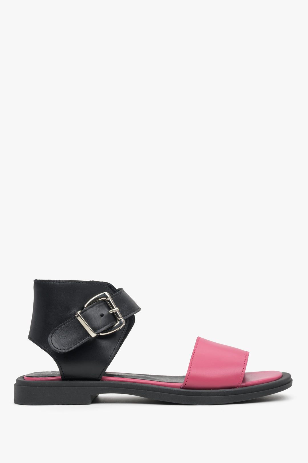 Black & Pink Women's Flat Sandals Estro ER00113116