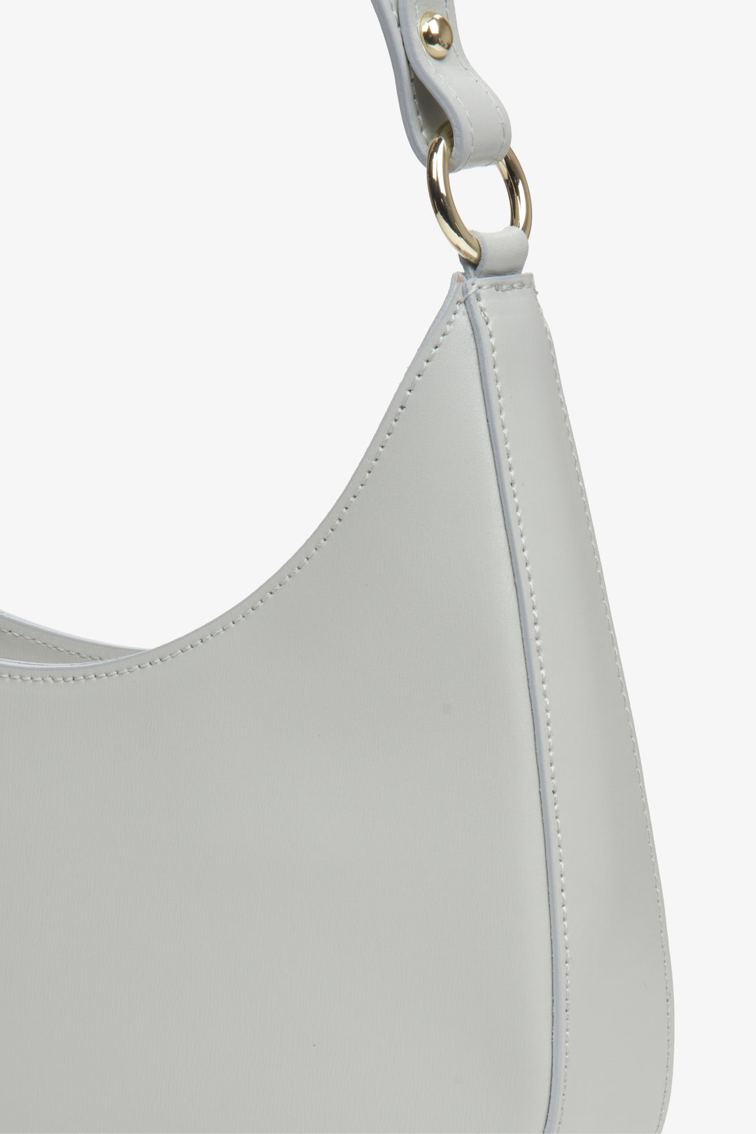 Women's Italian natural leather shoulder bag in grey.