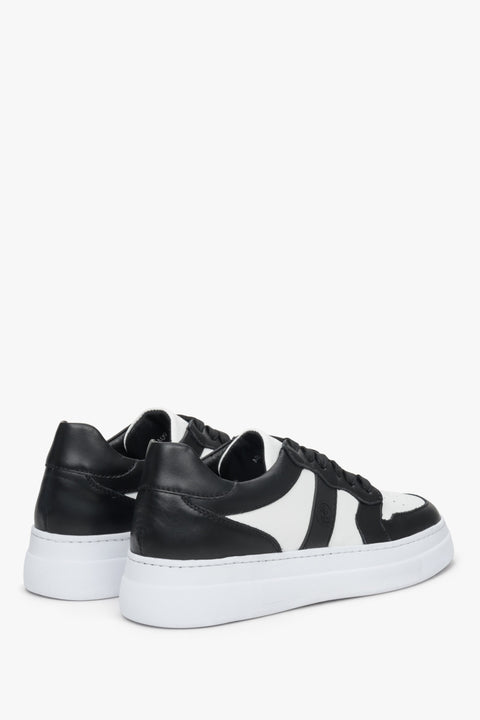 Women's Estro leather sneakers in white and black - presentation of the heel and side seam.