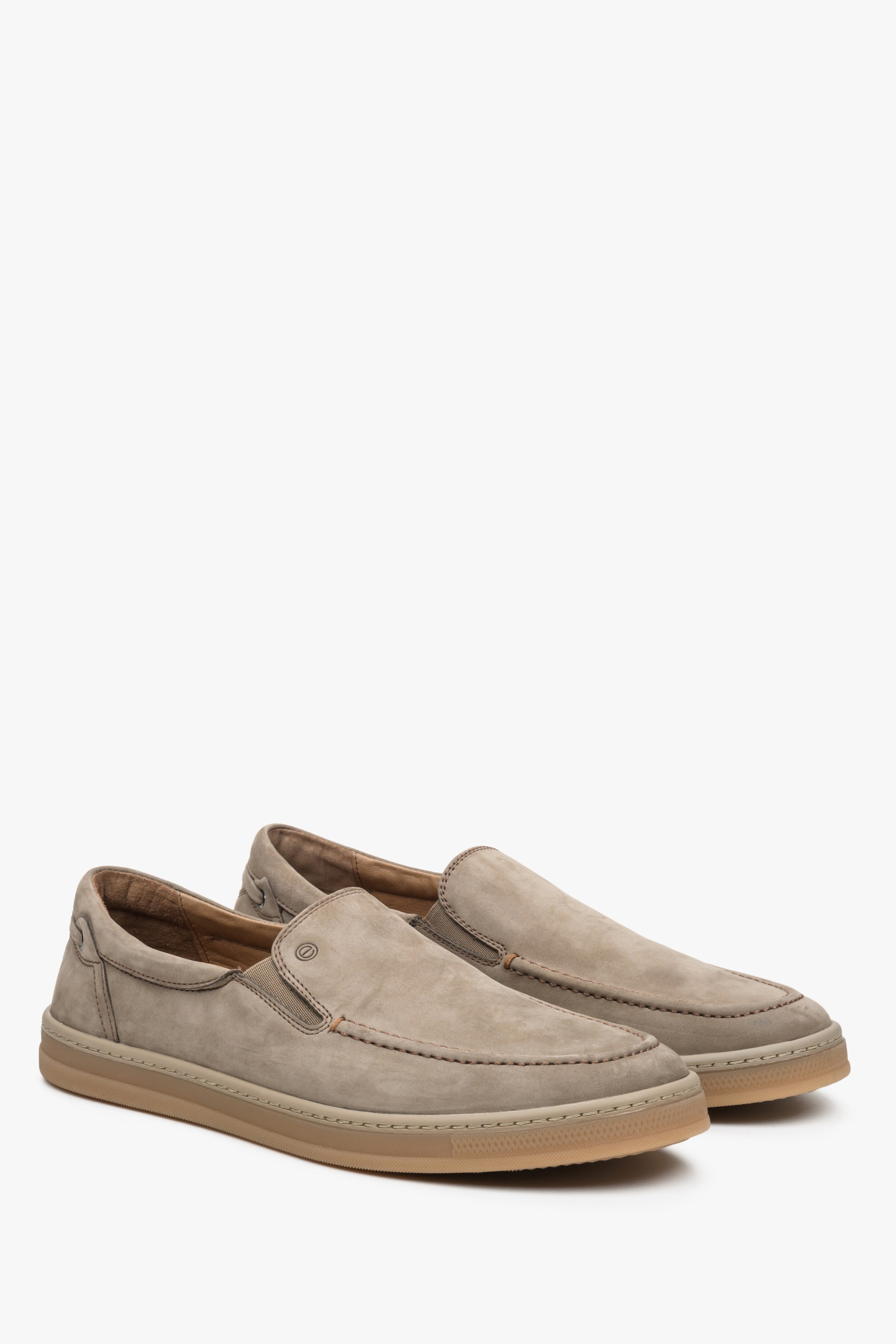 Brown men's nubuck loafers for spring Estro.