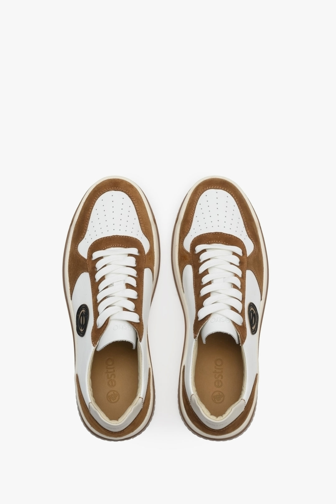 Men's brown and white leather and suede Estro sneakers for spring - presentation of the model from above.