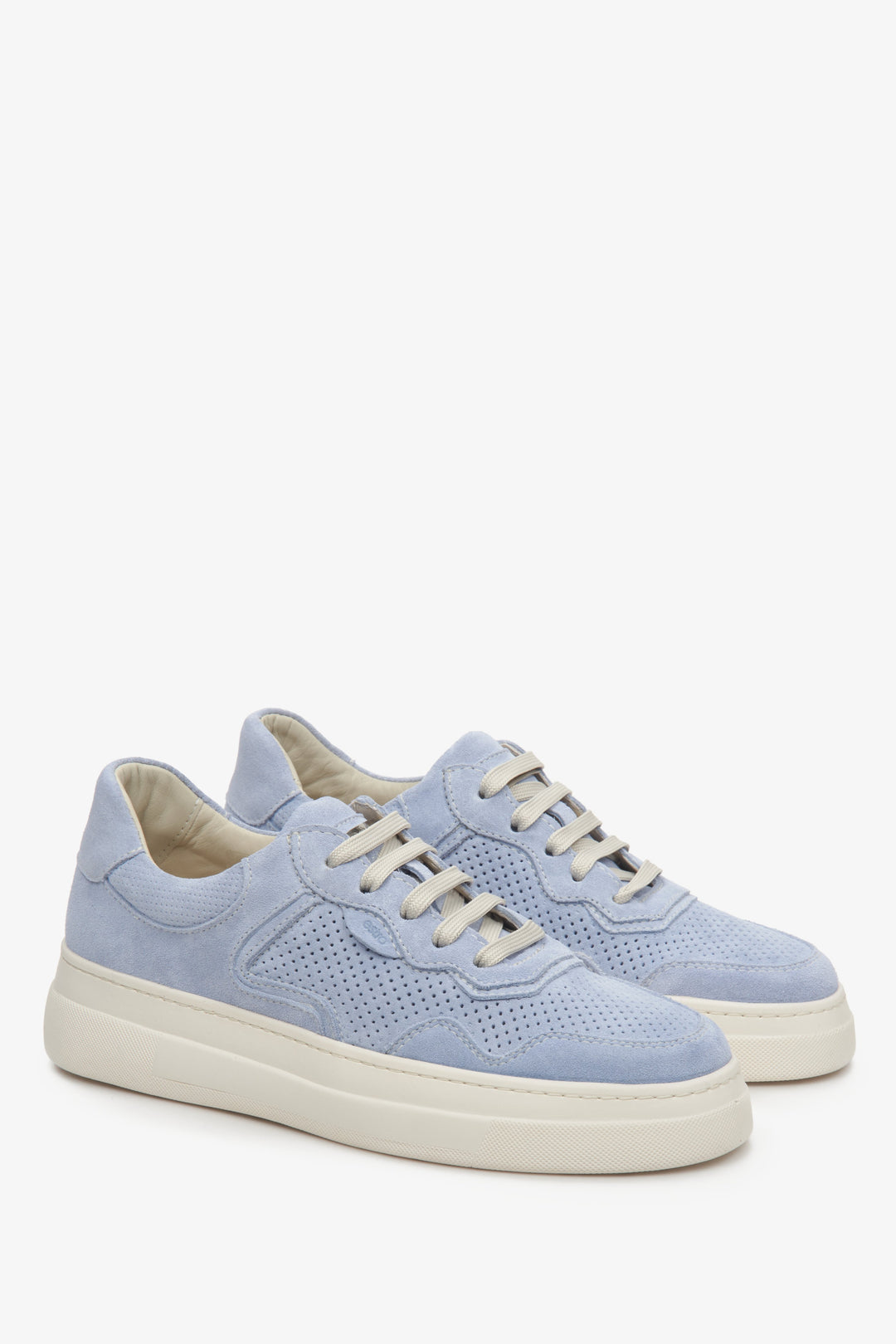 Women's sneakers for summer made of natural suede Estro in light blue.