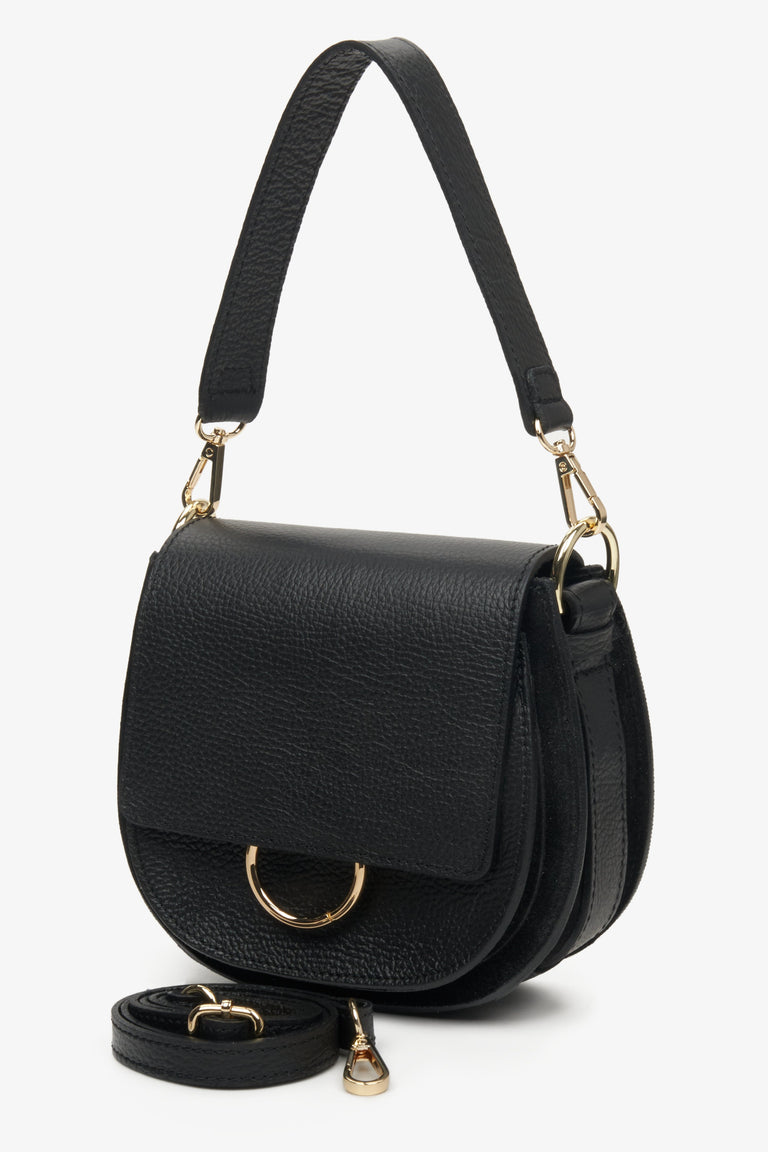 Handmade in Italy women's black leather bag - presentation of the short and long strap.